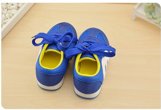 Брендовая новая детская обувь детская дышащая Спортивная обувь Apring Осенняя обувь на плоской подошве для мальчиков и девочек повседневная обувь для бега для детей Лидер продаж