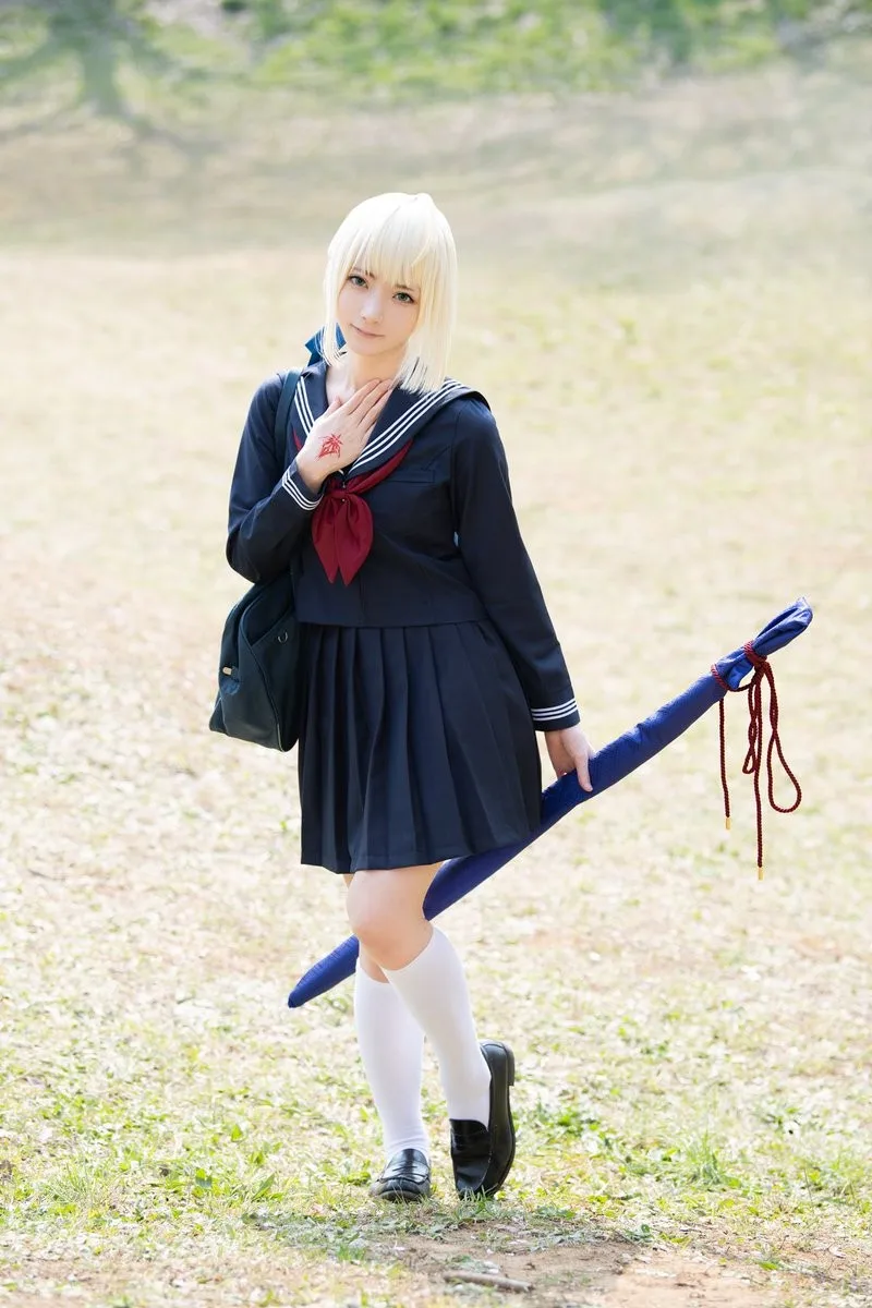 「COS福利」Fate-Saber 吃货呆毛王第11张