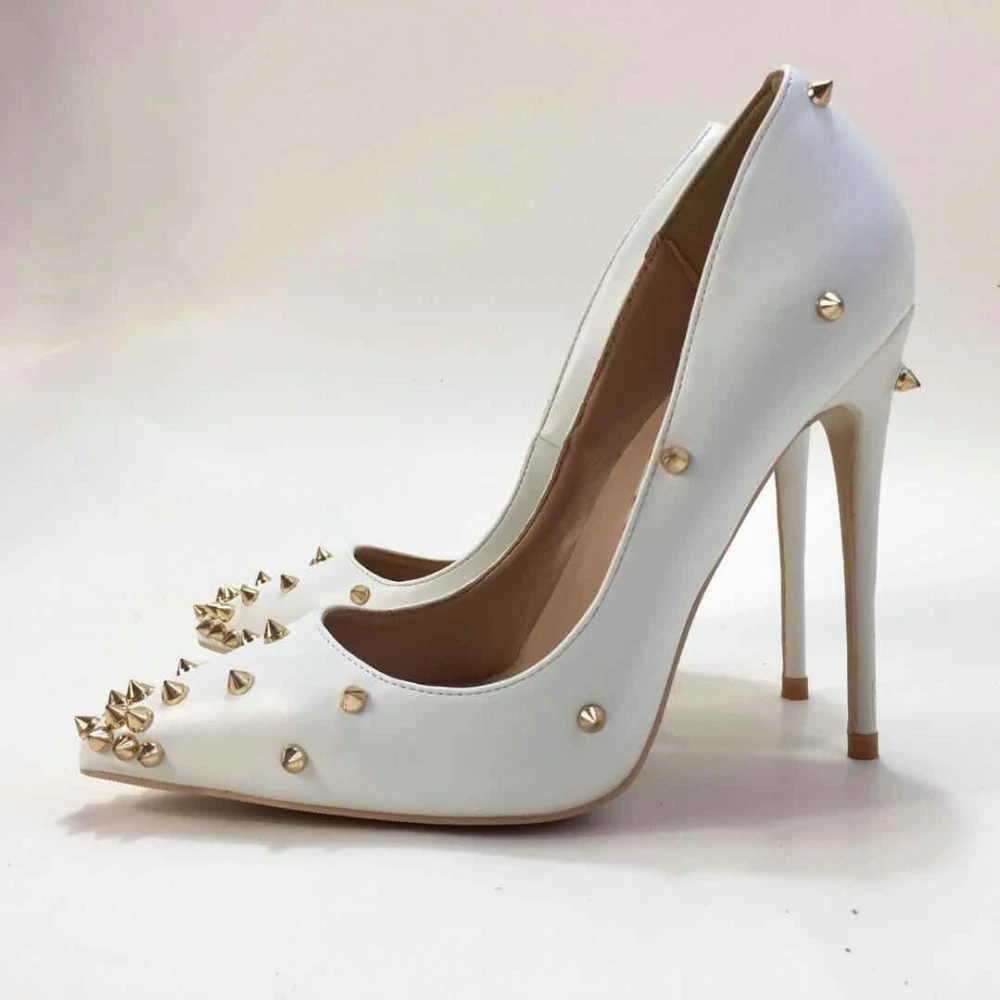 gold dress pumps