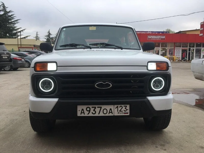 Для Lada 4x4 urban Niva " светодиодный налобный светильник комплект для преобразования DLR светильник в сборе для JK Hummer Trucks налобный фонарь