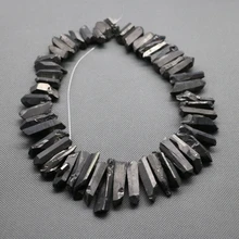 Aprox 50 unids/strand Prima Natural Negro de Titanio de Cristal de Cuarzo Rough Point Colgante Tapa Perforaron Gem Beads Cristal de Spike collar
