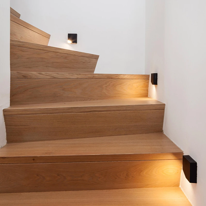 BL91 CORNER LIGHTS  (7)