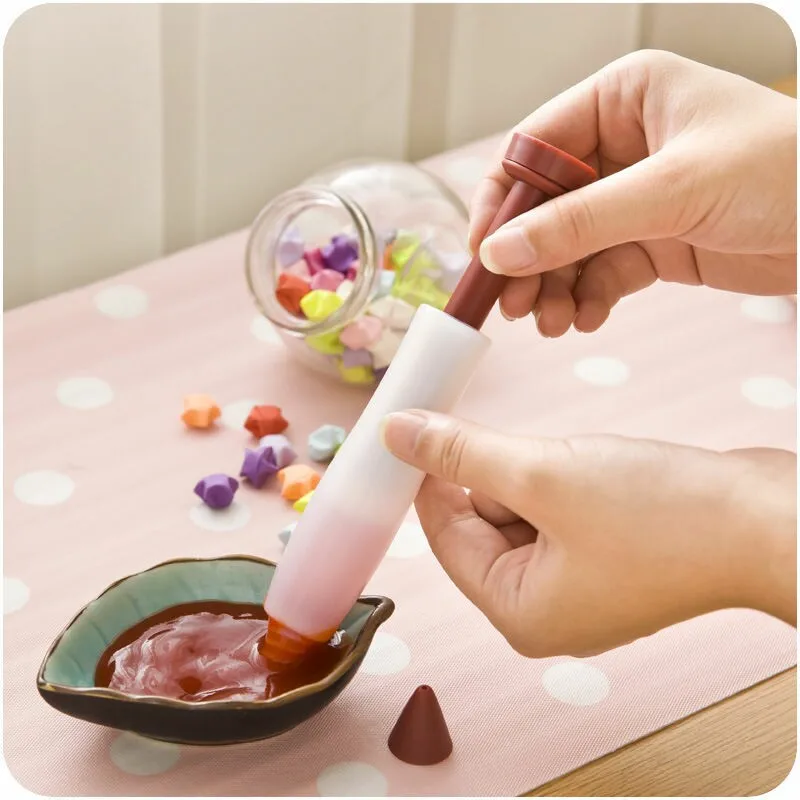 

Silicone Food Writing Pen Chocolate Decorating Tools Cake Mold Cup Cream Cookie Icing Piping Pastry Nozzles Kitchen Accessories
