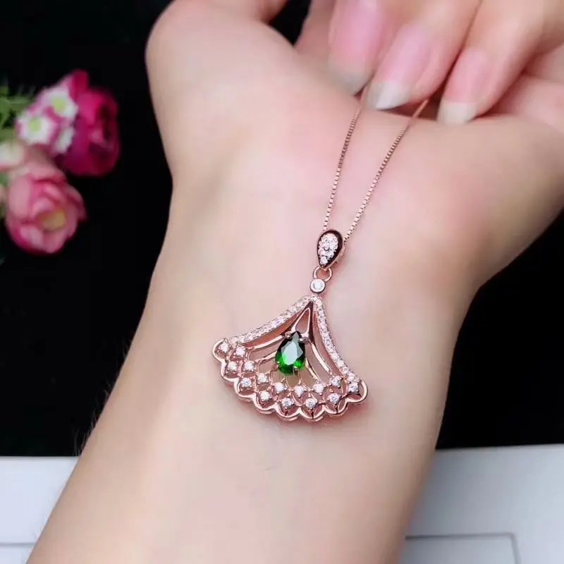 Mode ventilateur Floral réceptacle naturel vert diopside pendentif collier S925 argent naturel pier