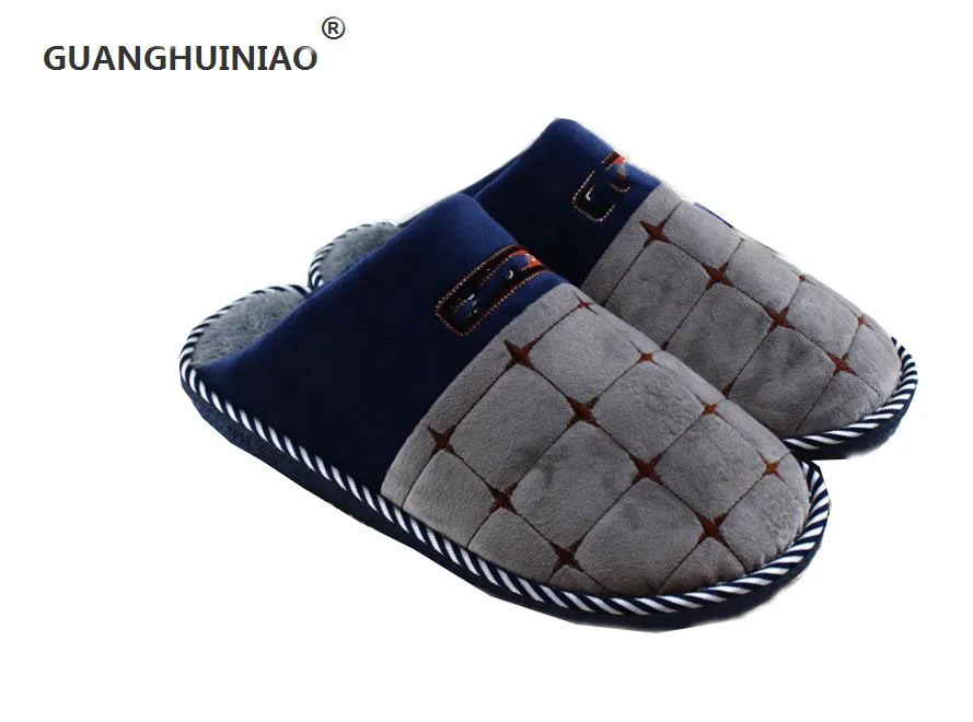 

In 2016, the new men's cotton slippers Household slippers to keep warm cotton slippers