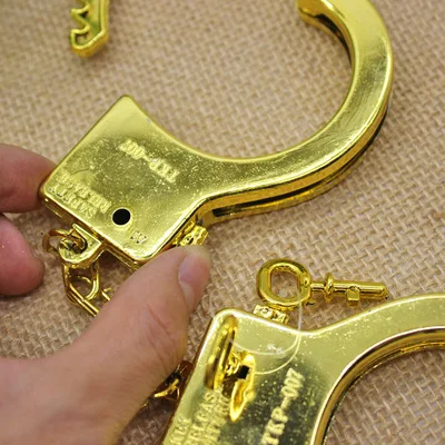 Ролевые игры Серебряные Металлические наручники с ключами полицейский ролевой косплей инструменты полицейская игрушка для детей мальчик Прямая поставка