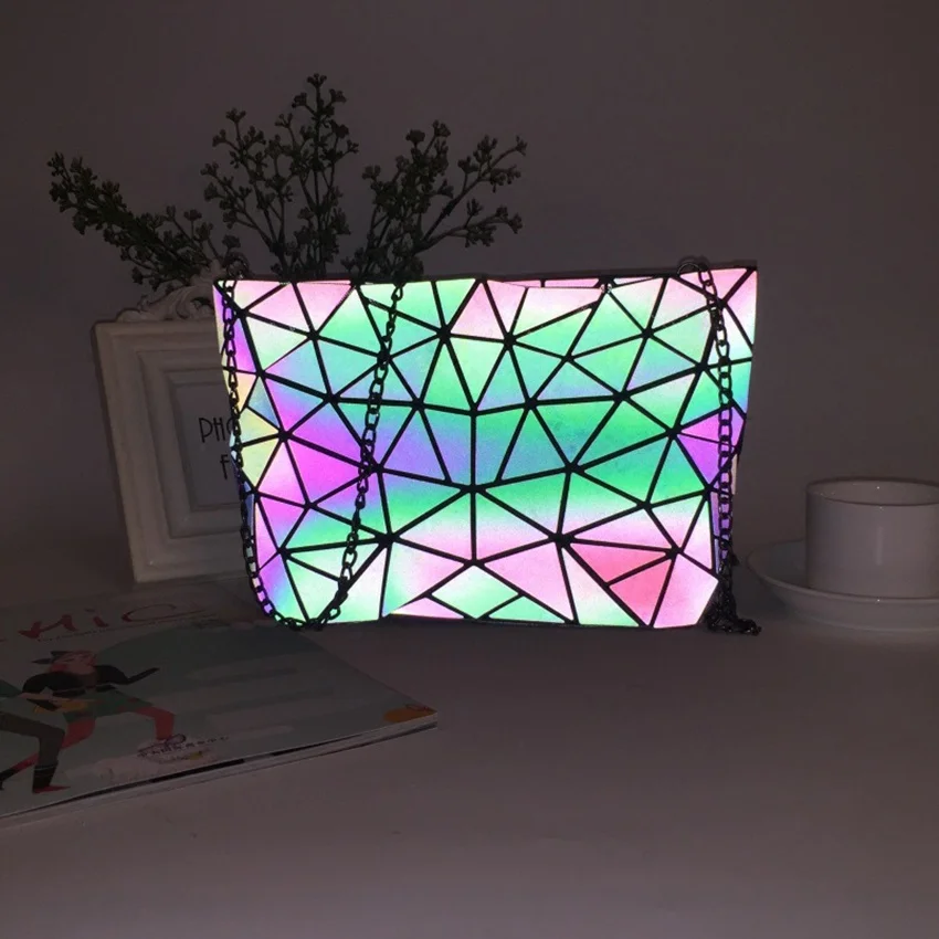 Luminous Chain Sling™ Bag - Hellopenguins