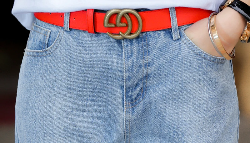 Джинсы с дырками для женщин 2019 Весенняя мода по щиколотку джинсы Harajuku Роза вышивка прямые джинсы женские #6108