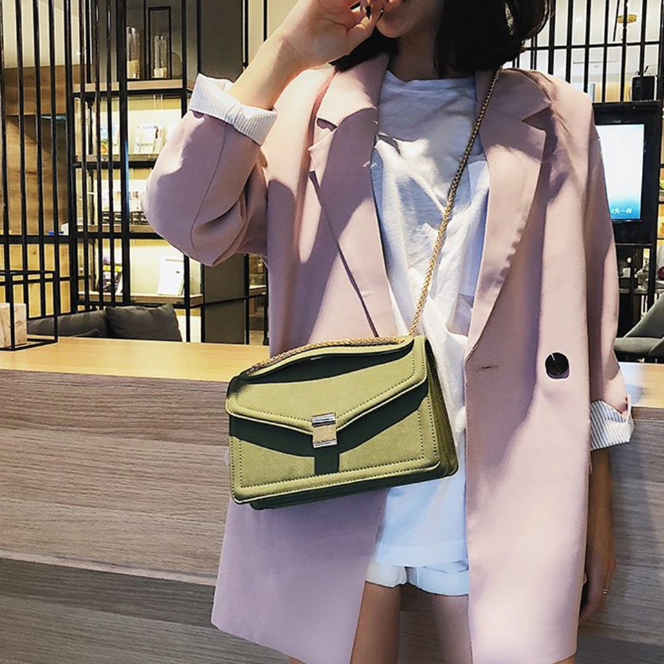 Female Square Bag (23)
