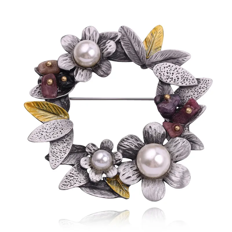 

New Retro Black Tone Colorful Rhinestone Wreath Flower Brooch Pin Classic Popular Women Scarf Jewelry Pins Gorgeous Bouquet