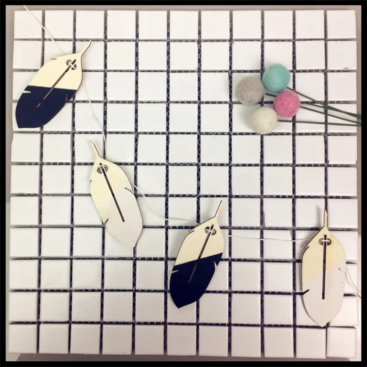 

10 Pcs Feathers Shape Woods Hanging Decorations DIY Pull Flowers Children's Room Wall Decoration decor banner