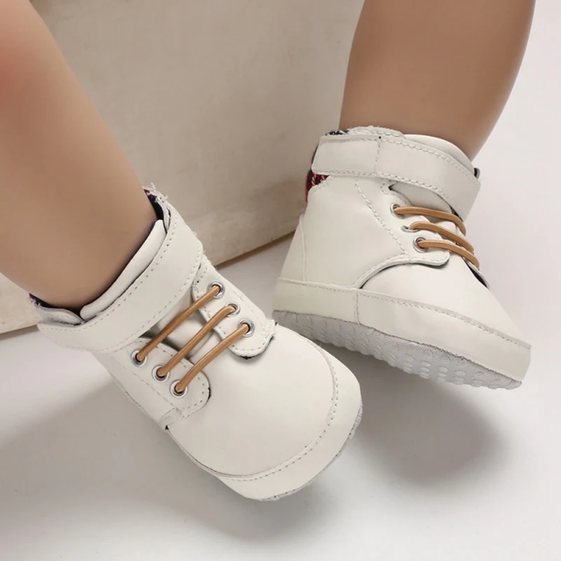 Детская обувь для младенцев; сезон осень; дышащая обувь в стиле пэчворк; нескользящая обувь; кроссовки для малышей; мягкая подошва; Первые ходунки