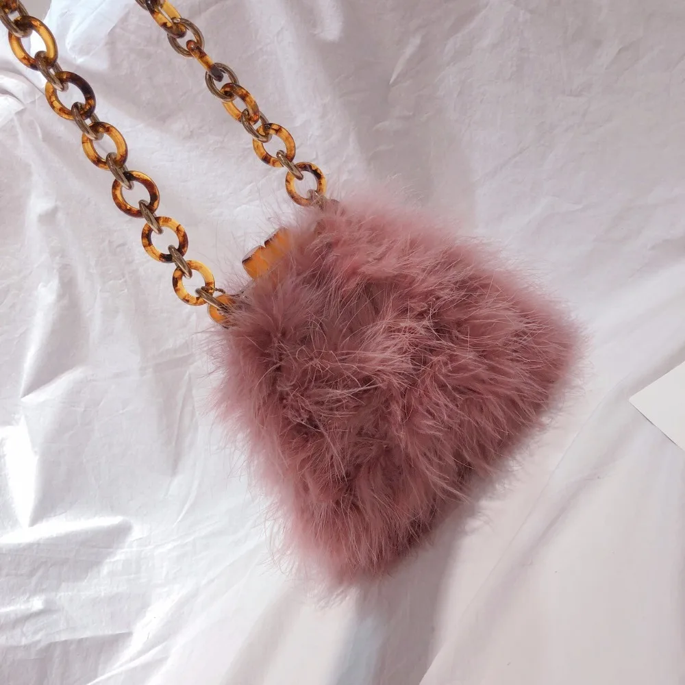 

Fashion Winter Luxury Bag Real Wool Fur Beach Bags Acrylic Chains Vintage Party Handbag Women Summer Shoulder Bags Brand