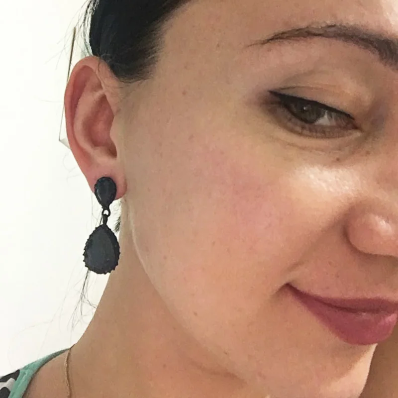 Маленькие черные серьги капельки с камнями 5 цветов|black crystal drop earrings|black earringsearrings for