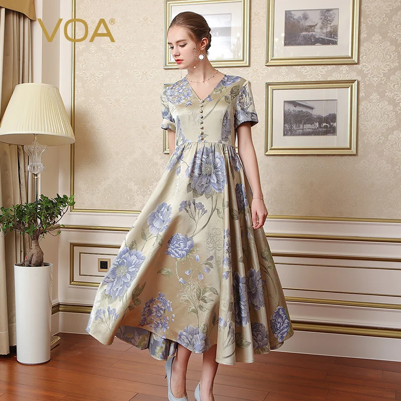 

VOA 2018 Spring Summer New Vintage Beige Sexy V Neck Plus Size Women Maxi Long Dress High Waist Heavy Silk Jacquard Dress A7737
