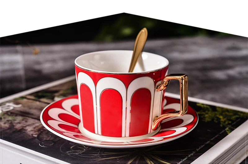 cup and saucer set (8)