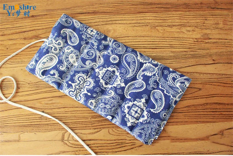 Emoshire Pencil Korean version of the cotton canvas cloth curtains large capacity color pencil pencil pencil pencils (2)