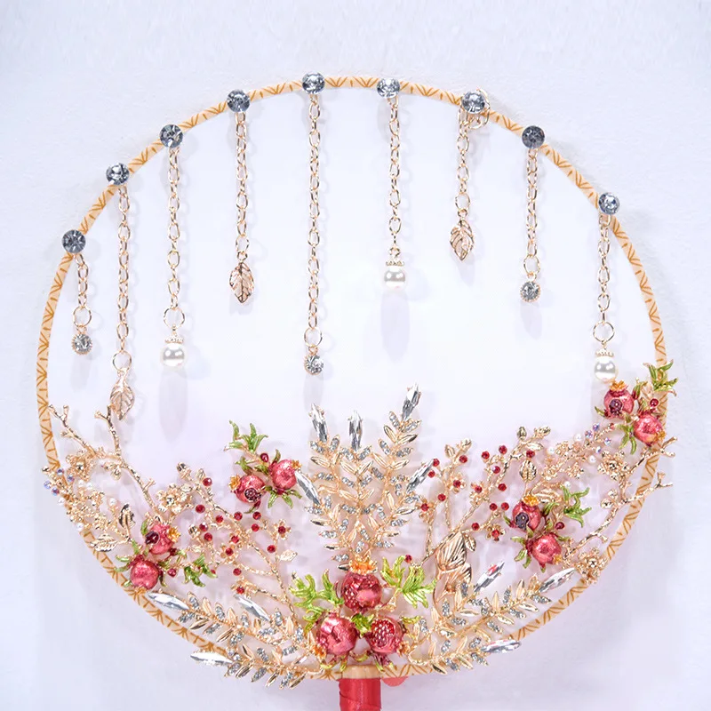 Kyunovia Pendant Fan Type Bridal Bouquet Crystal Flower Girl Bouquet Gold Bouquet Flower Girl Wand Bridesmaid Bouquet D91