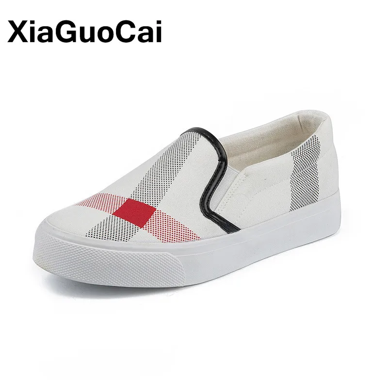 casual flat canvas shoes