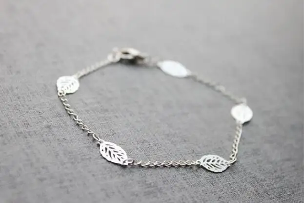 

sl 042 2018 fashion silver charm leaf bracelet ladies bracelet pendant handmade bracelet female jewelry accessories factory dire