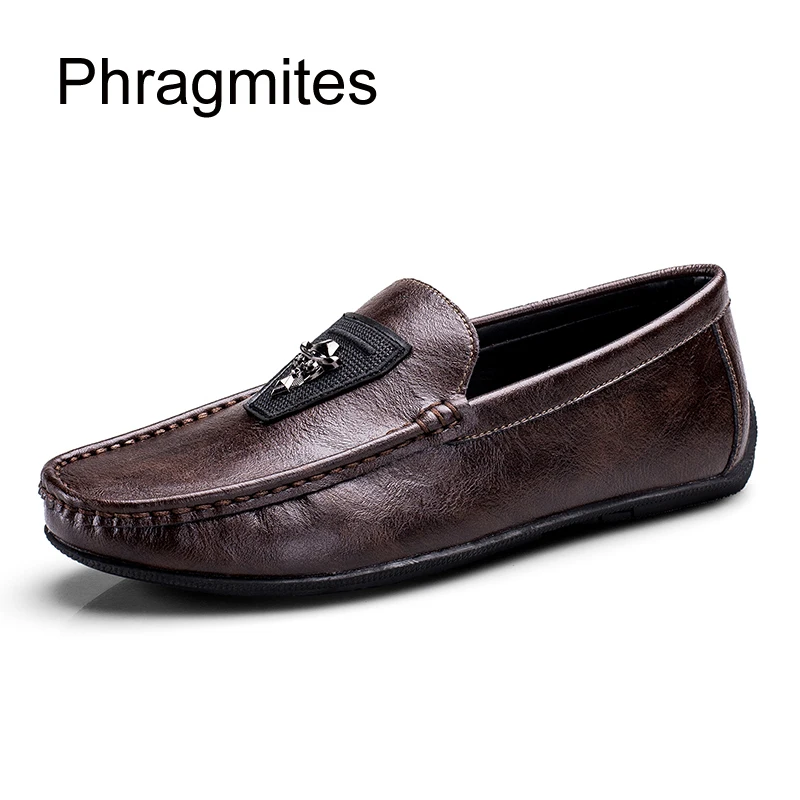 Phragmites Handsome Rivet Men Shoes Soft Anti-slip Drive Shoes Slip On Leather Loafers Big Size Moccasin Gommino Chaussure Homme Phragmites Handsome Rivet Men Shoes Soft Anti-slip Drive Shoes Slip On Leather Loafers Big Size Moccasin Gommino Chaussure Homme