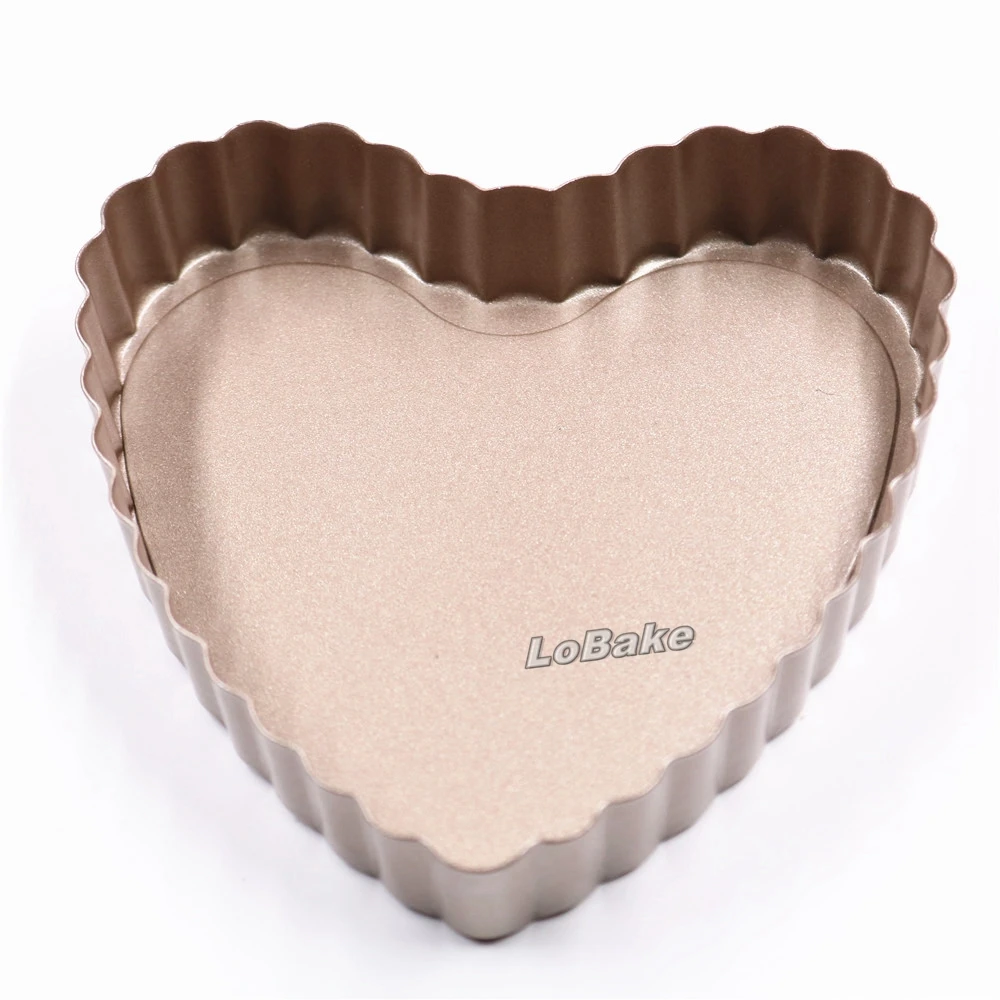 Mini 4 inches non-stick golden fluted wall loose bottom heart shape metal pie pan toast cake moulds loaf bread molds cookware