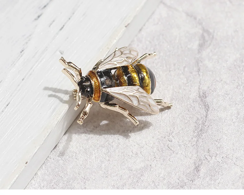 bee-brooch_07