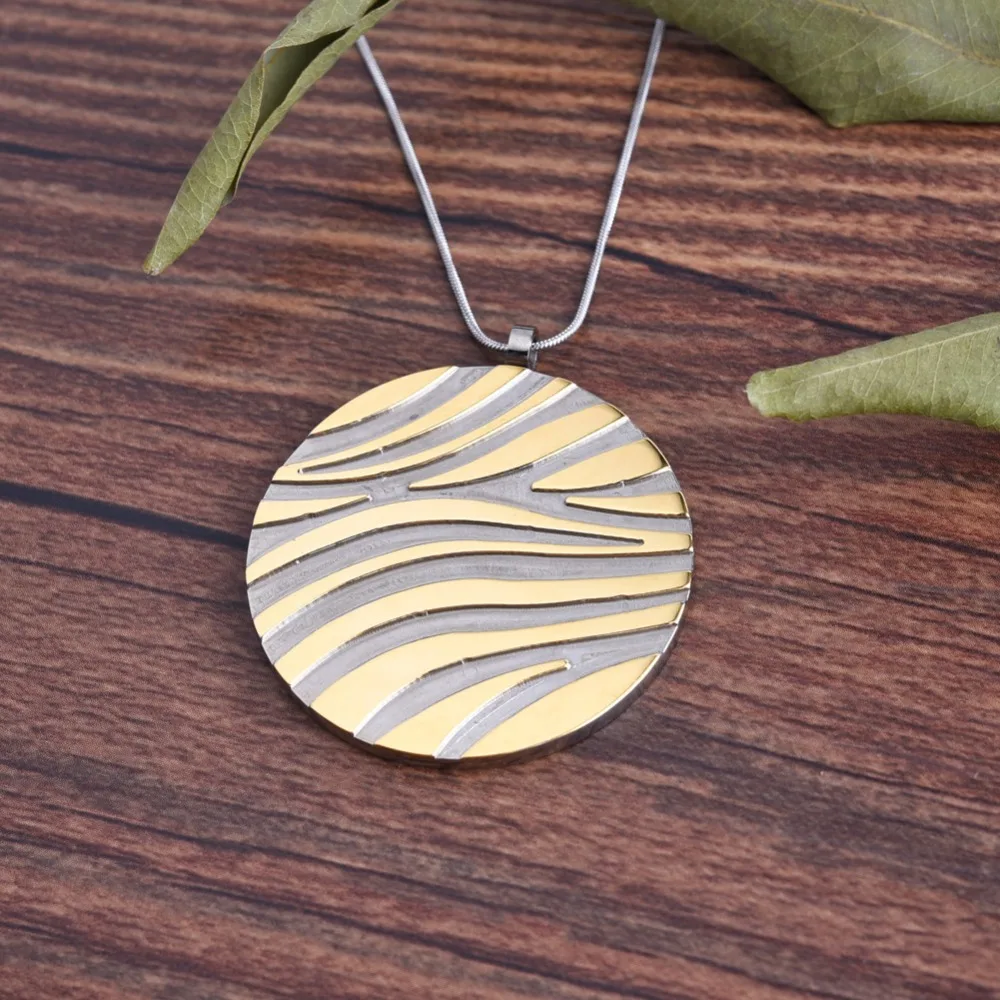 

New Large Pure Titanium Zebra Design Circle Brushed & Polished With Part Gold-Plating Pendant Sweater Necklace For Women Gift