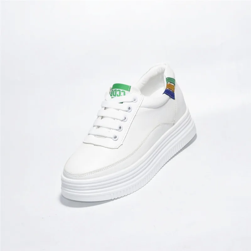 

2018 new wild Korean student street clapper shoes with casual shoes women.