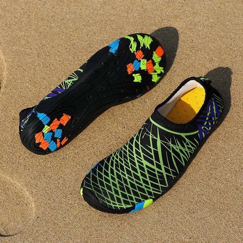 Легкая спортивная обувь для мужчин и женщин; кроссовки без шнуровки; быстросохнущая обувь для плавания; унисекс; уличная дышащая пляжная обувь - Цвет: 1617 Green