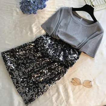 

2019 spring and summer new products European and American simple short-sleeved shirt + split sparkling dress suit