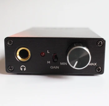 

XRK E3 Mini Desktop Earphone Headphone Amplifier HIFI Digital Stereo Audio MP3 Amp with LME49600