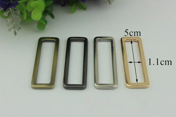 4398519240_1650373796