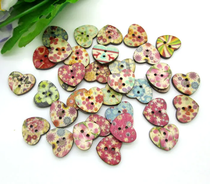 

50Pcs Mixed Wood Heart Sewing Buttons For Kids Clothes Scrapbooking Decorative Wooden Botones Craft Needlework DIY Accessories