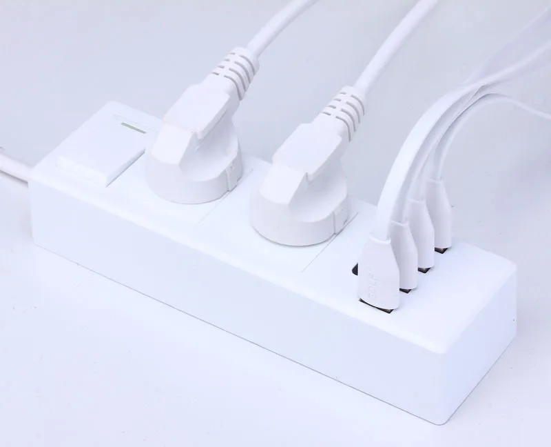 Power Strip 4 USB Charging Ports Power Plug US & EU&UK Standard Plug Multi Adapter Smart USB socket For iphone Samsung Xiaomi
