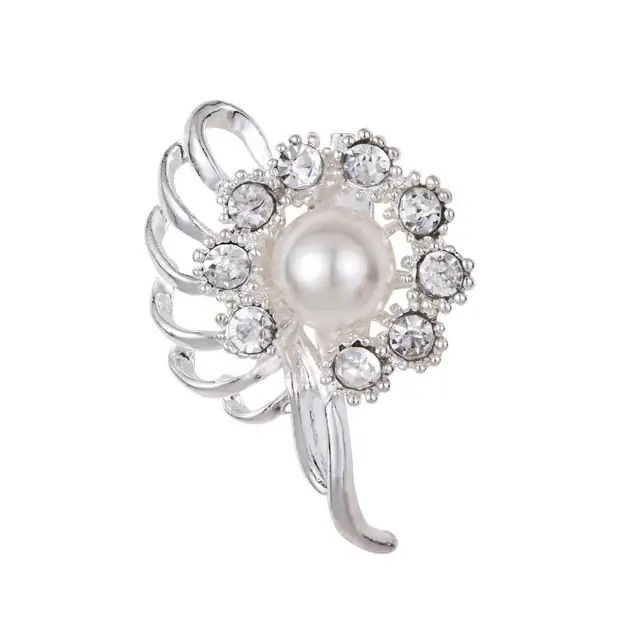 Fashion Simulated Pearl Gold Color Alloy Crystal Brooches For Women Costume Accessories Jewelry