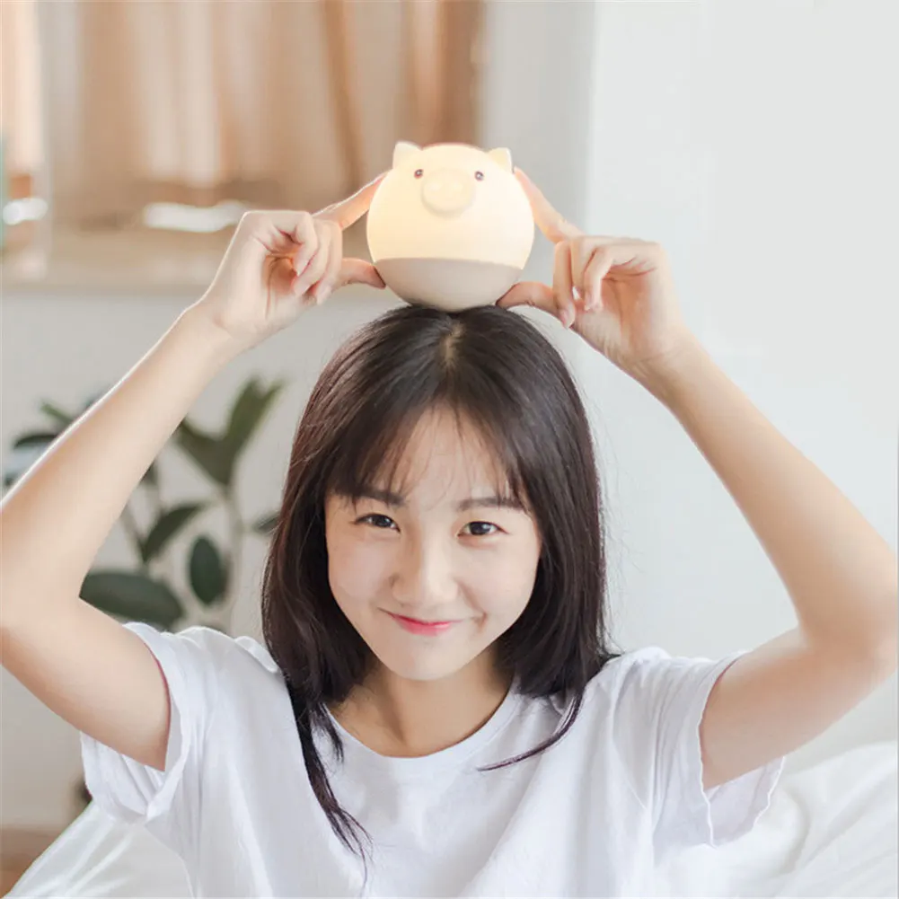 

LED Night Light Pig Shaped Tumbler Soft Silicone 1200mAh Night Lamp for Bedroom SLC88