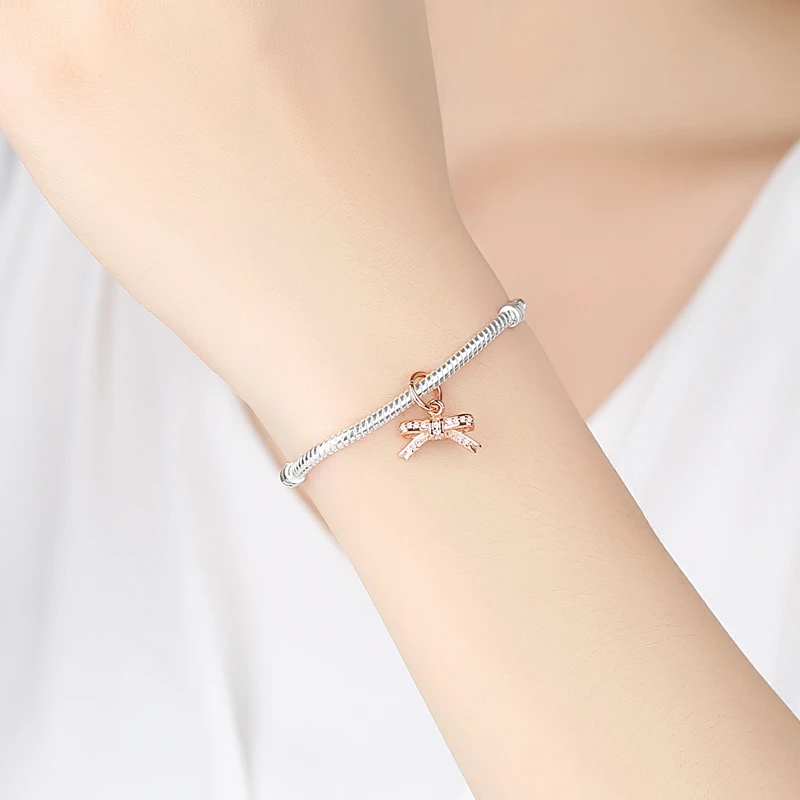 pandora sparkling bow bracelet