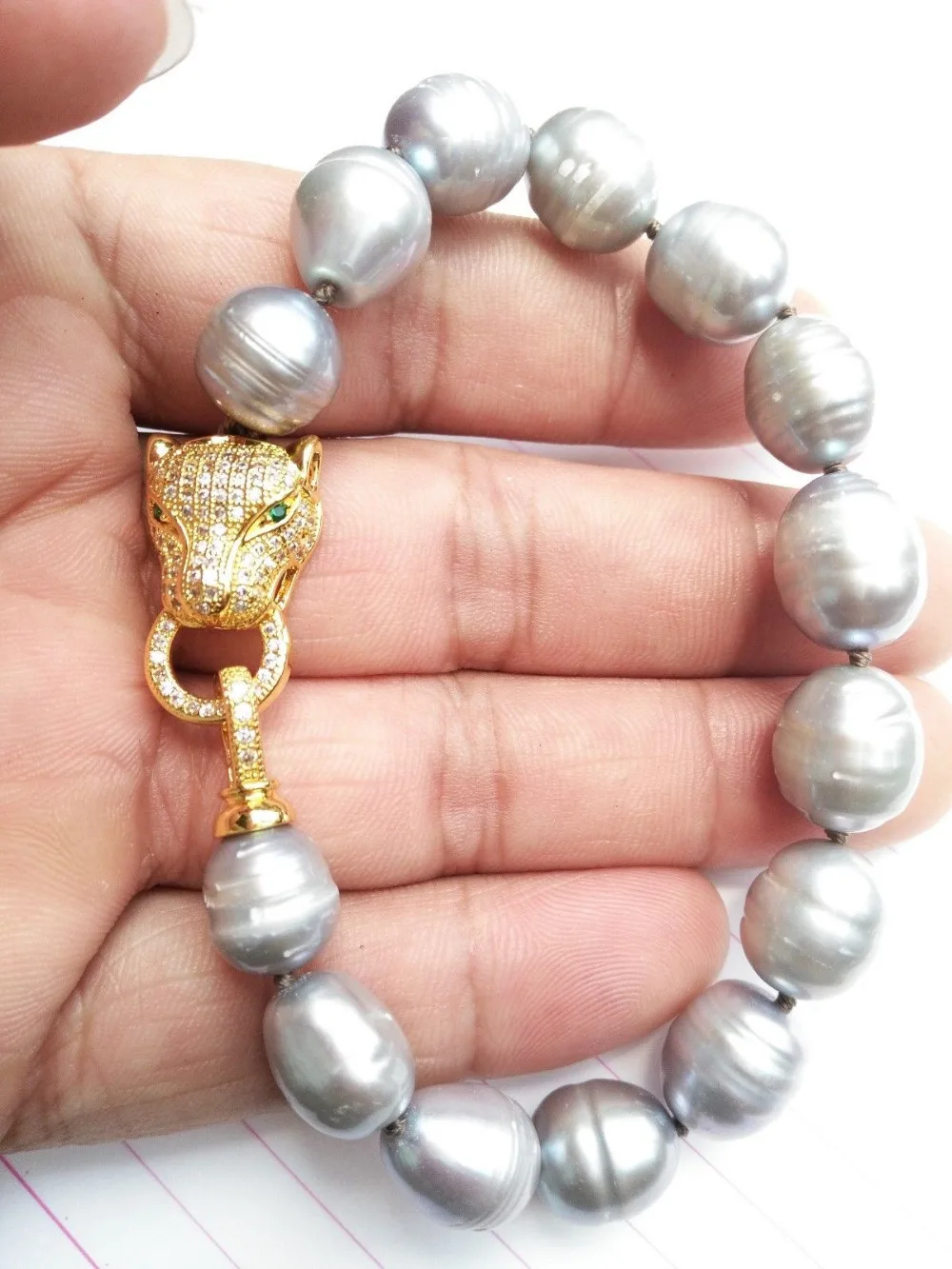 

Shipping >>>>NEW HOT HUGE AAA 11-13MM South Sea Gray Pearl Bracelet 7.5-8 Inch
