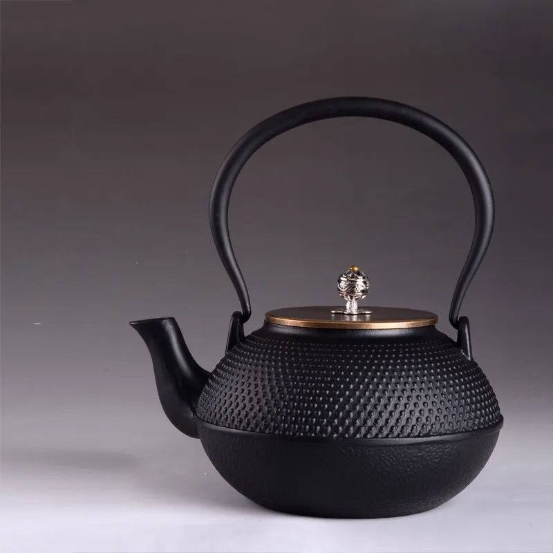 

1300 ml Authentic Rivet Cast Iron Teapot with Vintage Copper Cover Texture Japanese Tea Pot Tetsubin Kettle Cooking Tools
