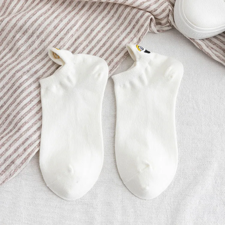 Sommer-Kawaii-Bestickt-Emoji-Frauen-Socken-Fashion-Lustige-Socken-Teen-M-dchen-Gl-cklich-Baumwolle-Nette(12)