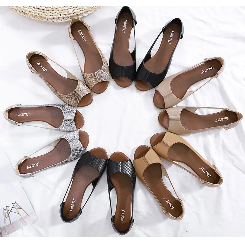 

Women Summer Sandals 2019 Fashion Cut Out Light Weight Low Heels Casual Shoes Peep Toe Wedges Snakeskin Sandals XWZ5884