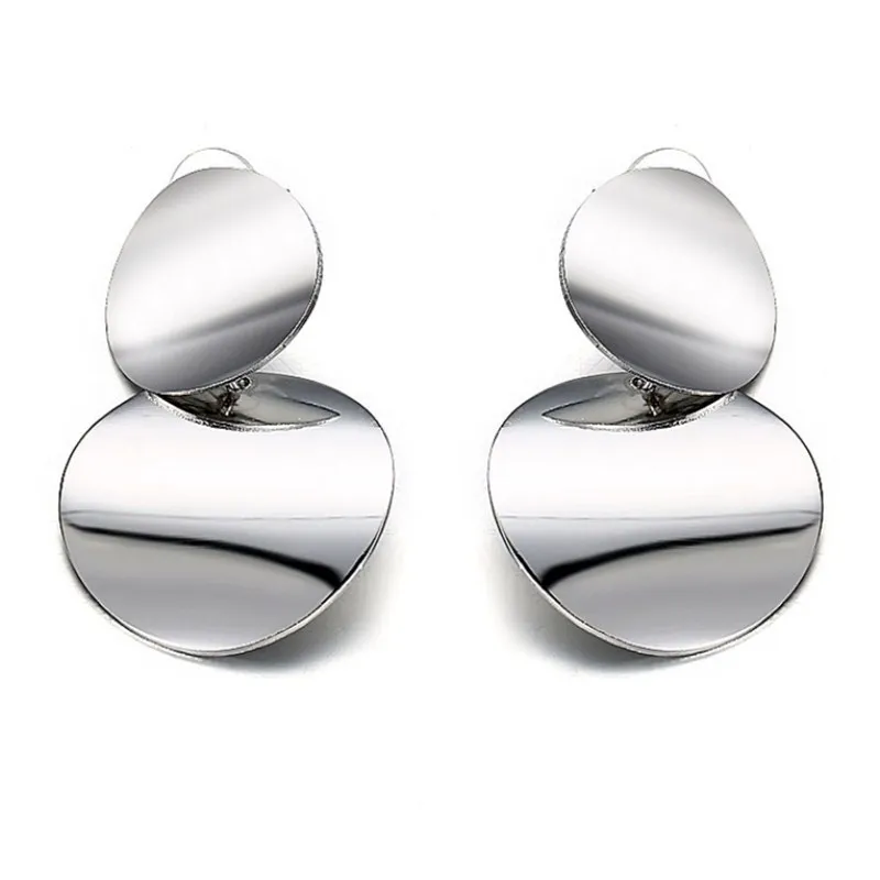 9228797541_793437558