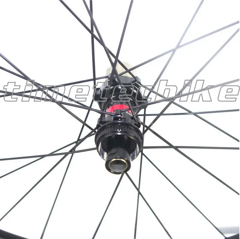 CENTER LOCK 1AS-tm