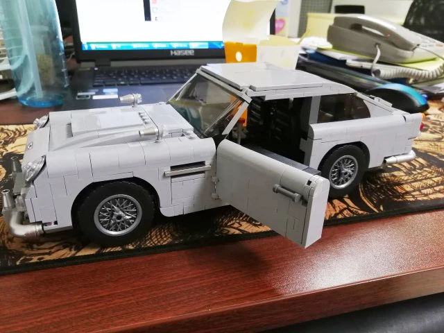 

Creator Series Expert AS Martin DB5 Cars Compatible With Legoing Bricks Model Building Blocks Educational Toys