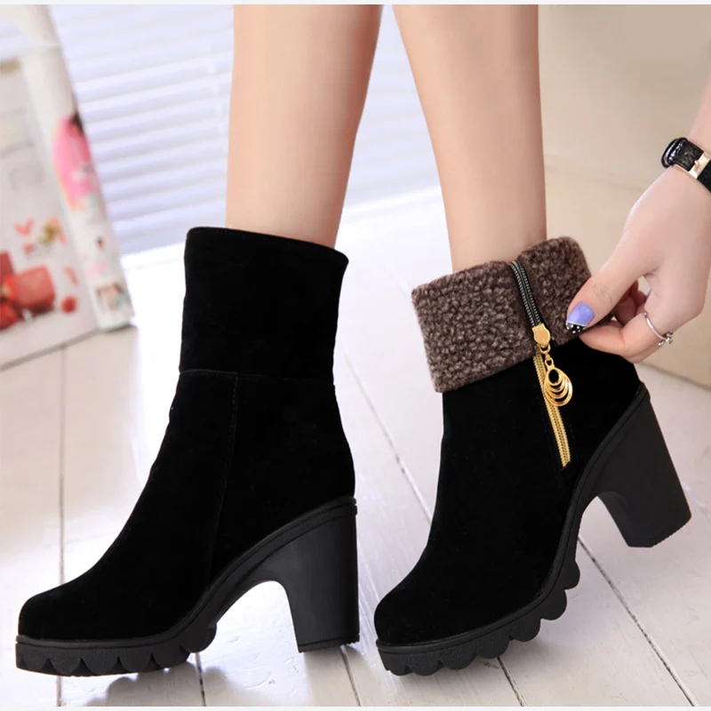 Nouveauté : Boots Fourrées YUYAN HAPPY HOUR à Talons - Du 35 au 40
