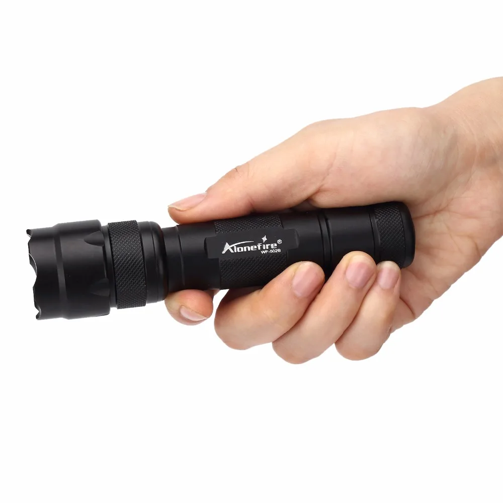 502B UV flashlight (8)