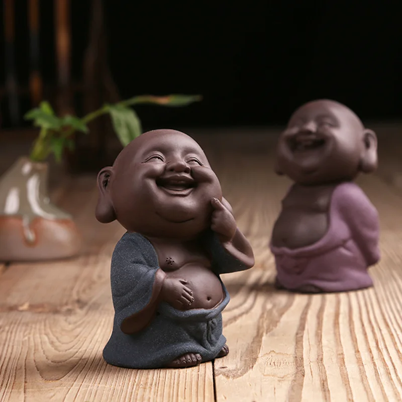 

1 PCS Tea Pet Monk Small Buddha Statue Monk Figurine India Yoga Mandala Tea Pet Purple Ceramic Craft Decorative Ceramic Ornament