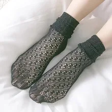 Летние сексуальные ретро кружевные женские носки для девочек Harajuku Сетчатые эластичные тонкие носки Модные женские мягкие короткие носки с рюшами skarpetki