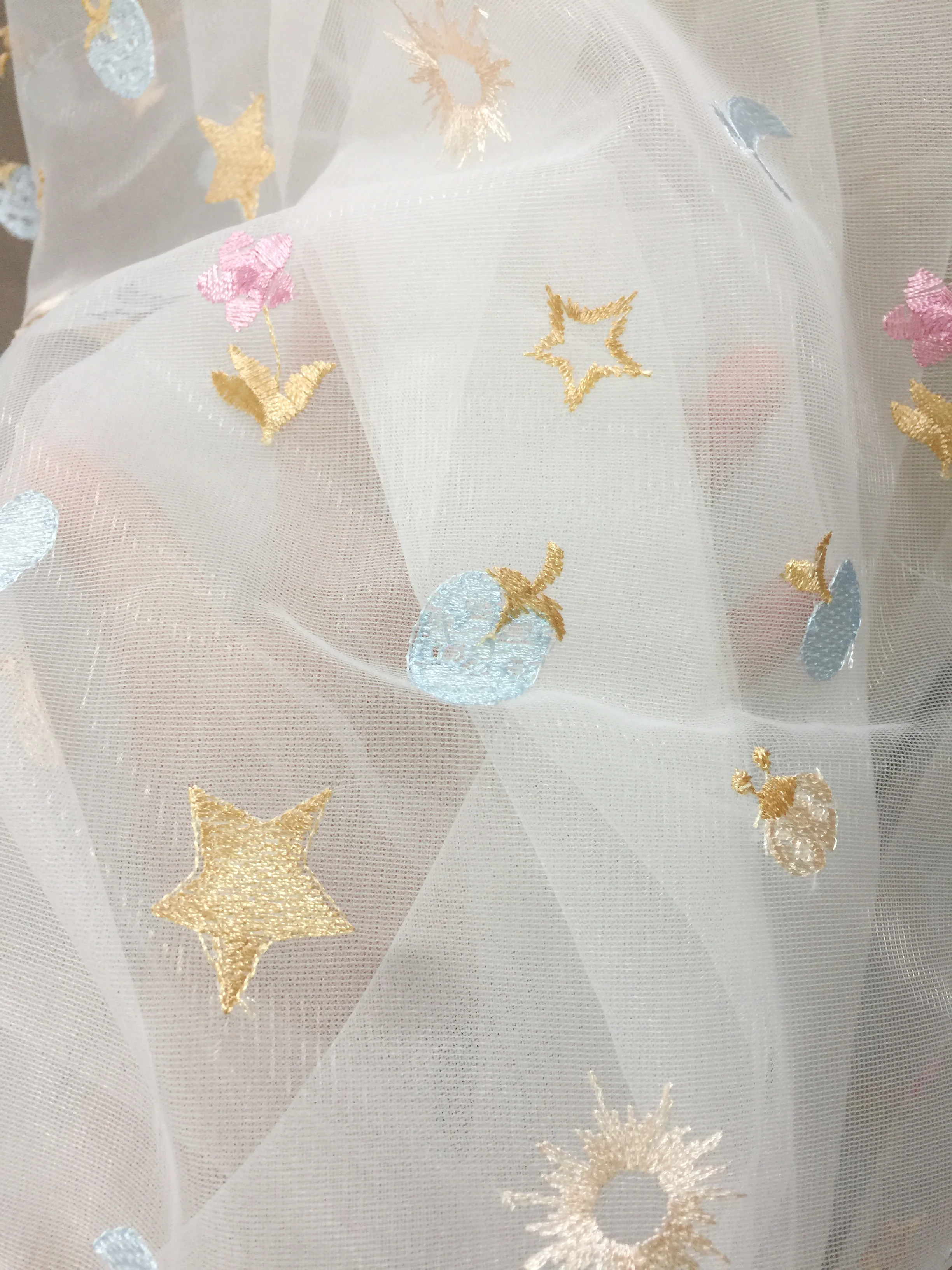 

5 Meters Fine Pastel Mesh Embroidery Lace Fabric with Apple Star Design, Dreay Tulle Fabric for Bridal Veil Gowns Couture